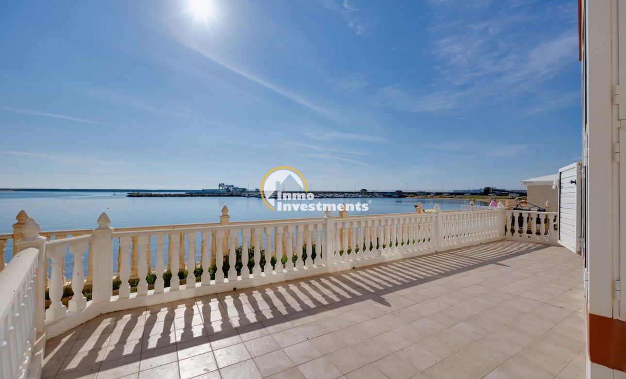 Resale - Apartment - Torrevieja - Beach