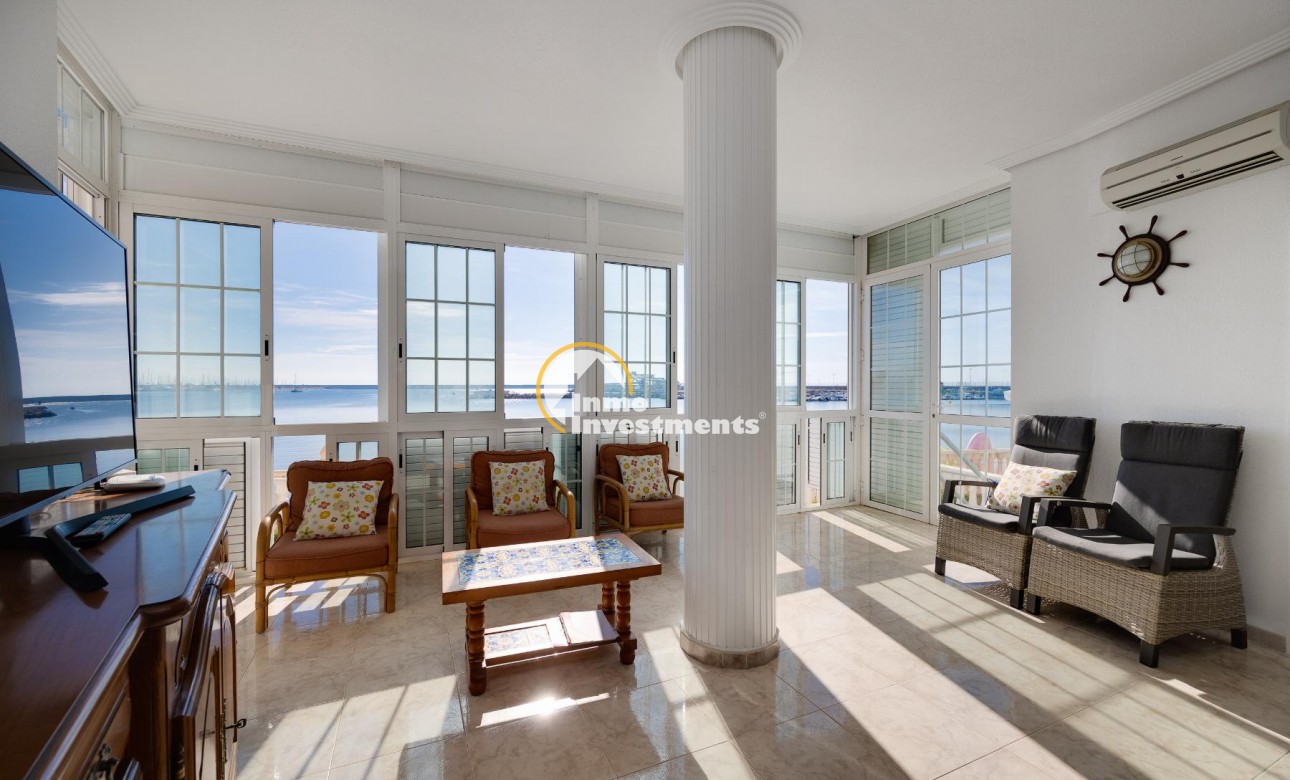 Resale - Apartment - Torrevieja - Beach