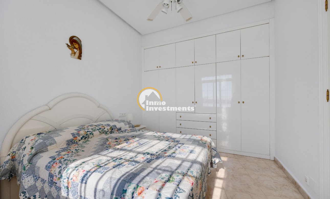 Resale - Apartment - Torrevieja - Beach