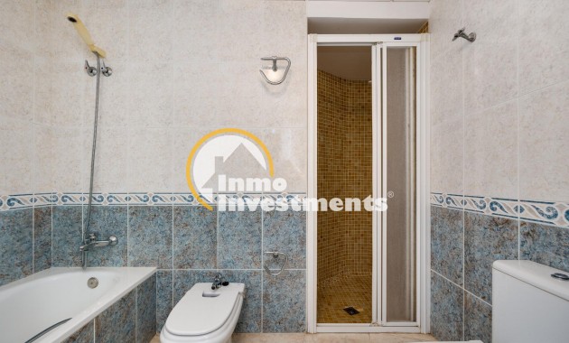 Resale - Apartment - Torrevieja - Beach