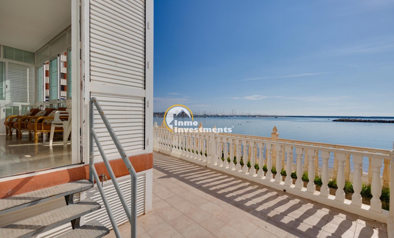 Resale - Apartment - Torrevieja - Beach
