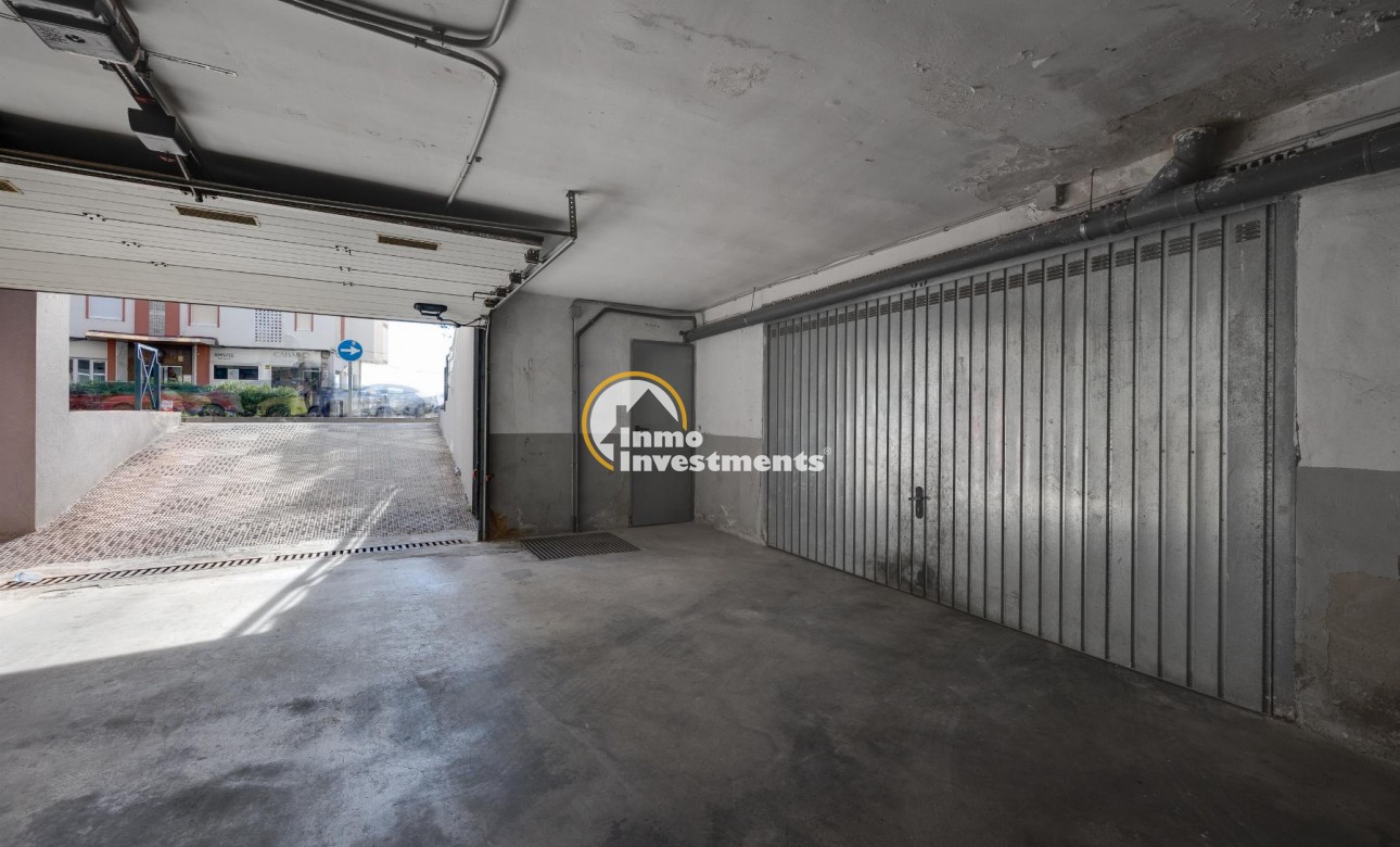 Resale - Apartment - Torrevieja - Beach