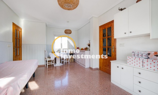 Resale - Apartment - Torrevieja - PARQUE DE LAS NACIONES