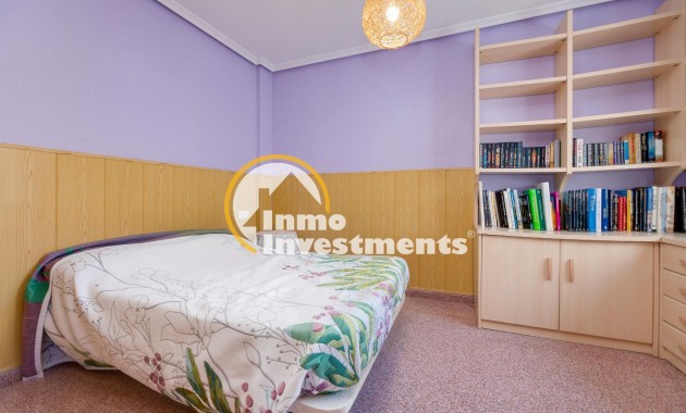 Resale - Apartment - Torrevieja - PARQUE DE LAS NACIONES