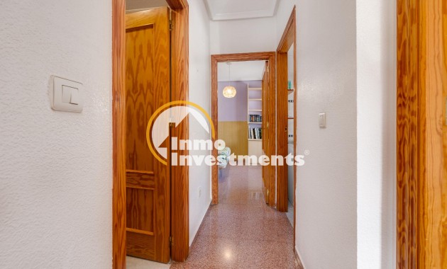 Resale - Apartment - Torrevieja - PARQUE DE LAS NACIONES