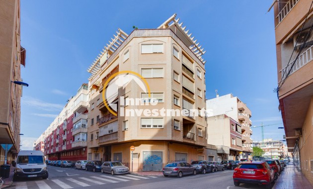 Resale - Apartment - Torrevieja - PARQUE DE LAS NACIONES