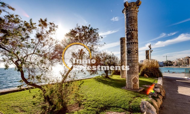 Resale - Apartment - Torrevieja - PARQUE DE LAS NACIONES