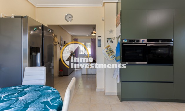 Resale - Villa - La Zarza