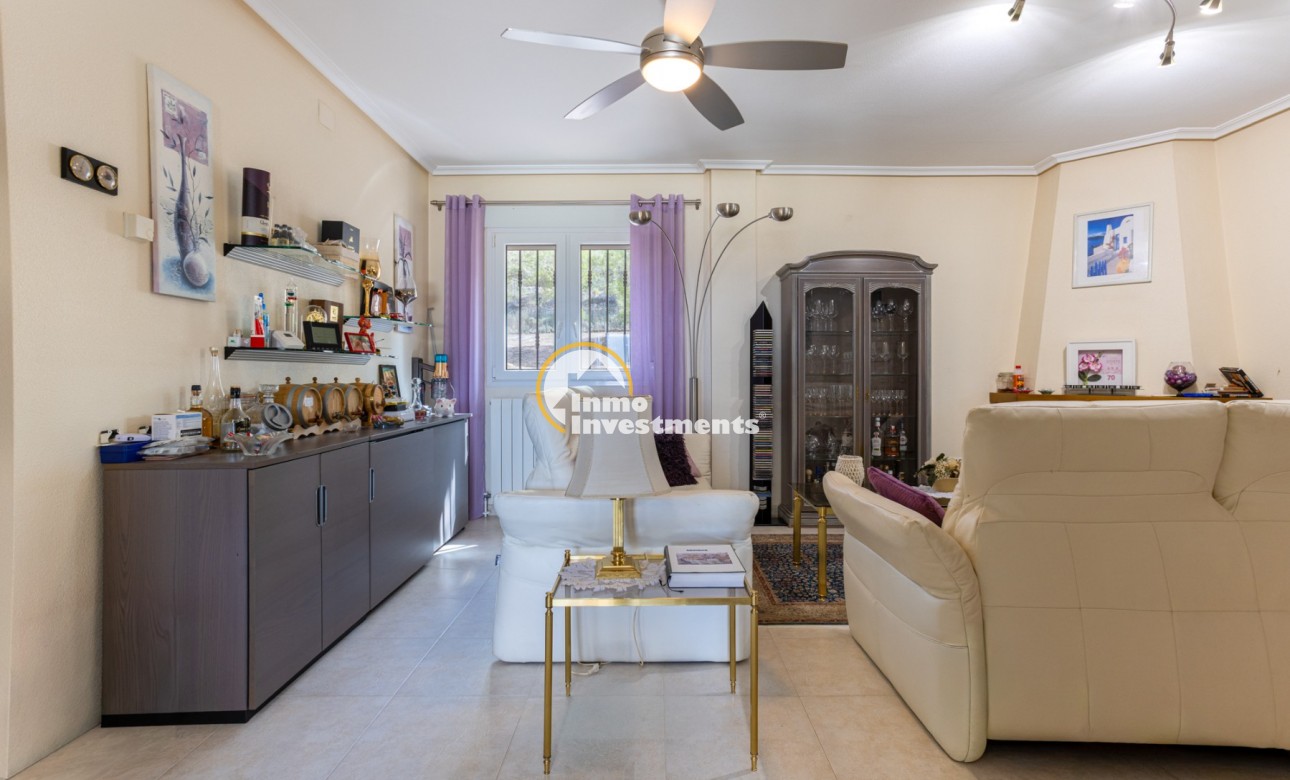 Resale - Villa - La Zarza