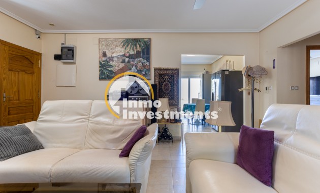 Resale - Villa - La Zarza