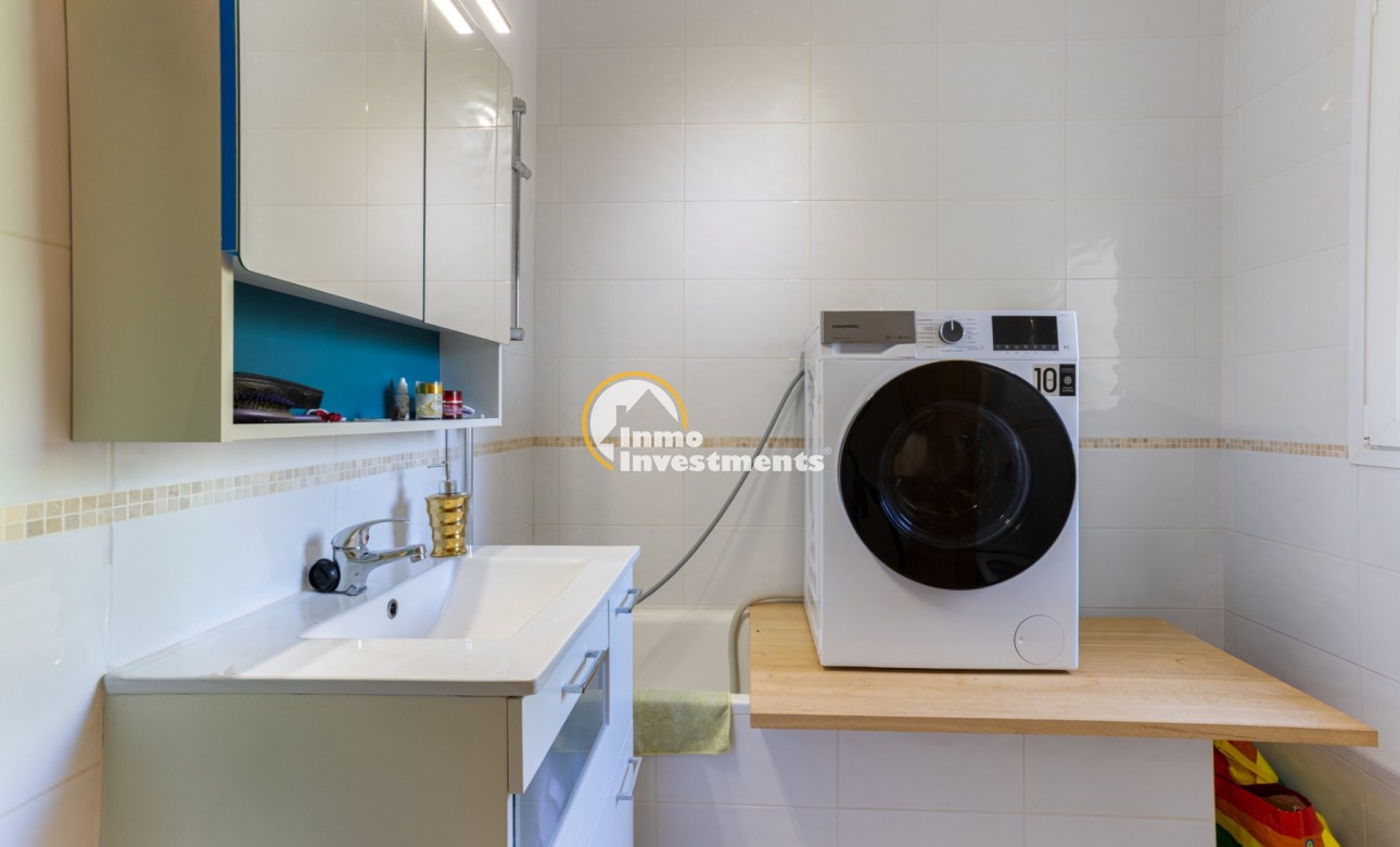 Resale - Villa - La Zarza