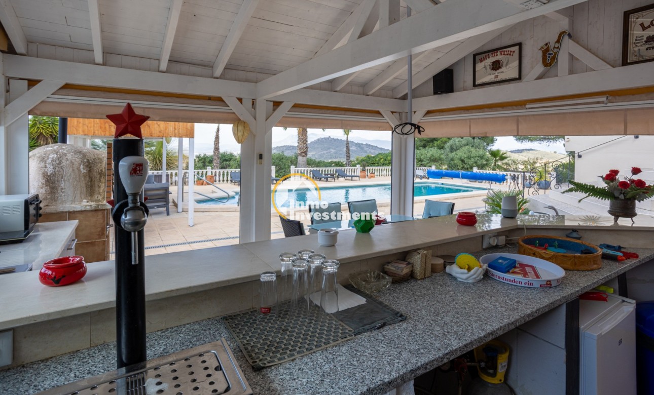 Resale - Villa - La Zarza