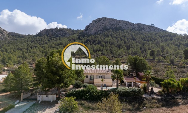 Resale - Villa - La Zarza