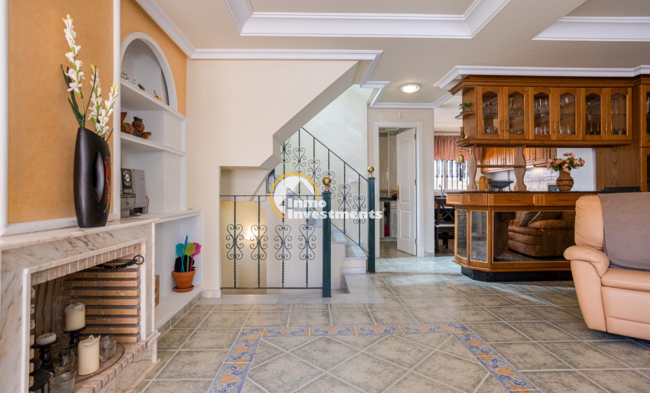 Resale - Villa - Guardamar del Segura