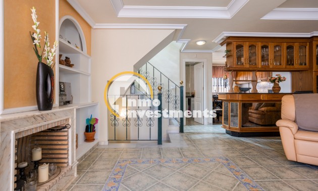 Resale - Villa - Guardamar del Segura