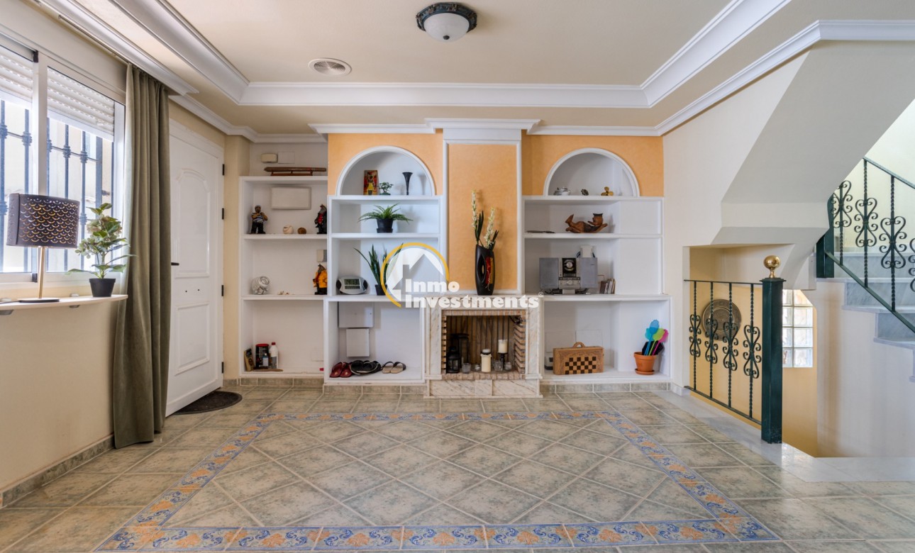 Resale - Villa - Guardamar del Segura