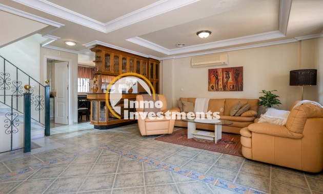 Resale - Villa - Guardamar del Segura