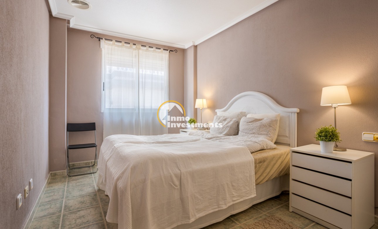 Resale - Villa - Guardamar del Segura