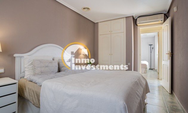 Resale - Villa - Guardamar del Segura