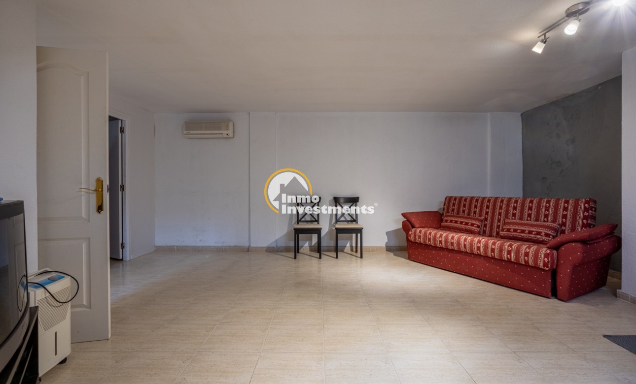 Resale - Villa - Guardamar del Segura