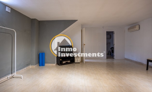 Resale - Villa - Guardamar del Segura