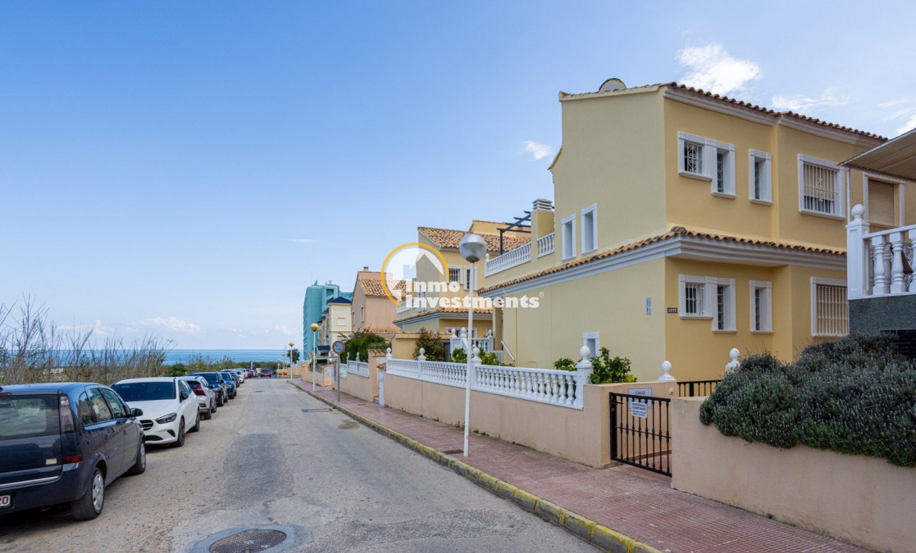 Resale - Villa - Guardamar del Segura