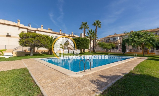 Long term rental - Bungalow - Torrevieja - Zona los Frutales