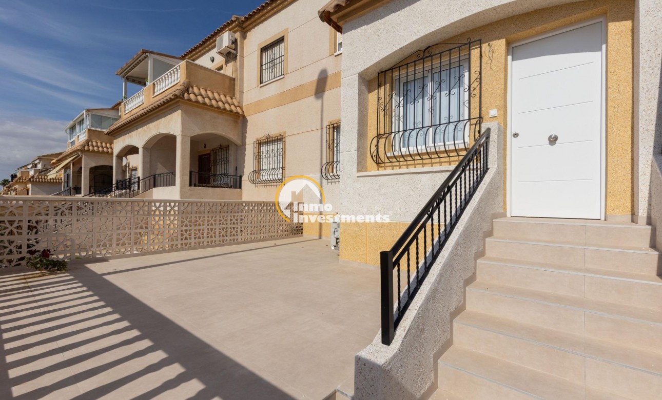 Long term rental - Bungalow - Torrevieja - Zona los Frutales