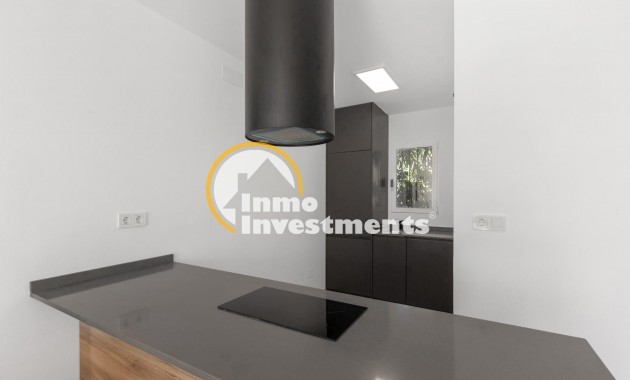 Long term rental - Bungalow - Torrevieja - Zona los Frutales