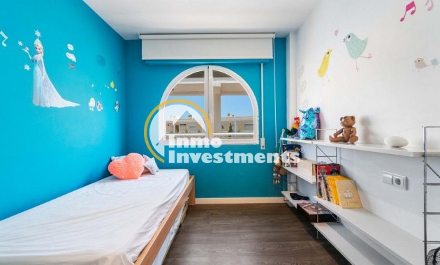 Resale - Apartment - Cabo Roig - Aguamarina