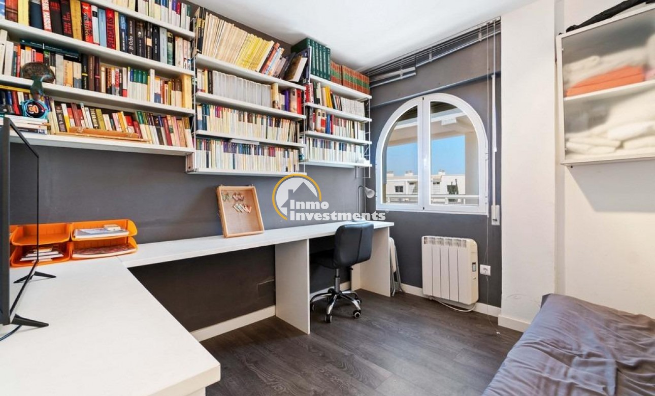 Resale - Apartment - Cabo Roig - Aguamarina