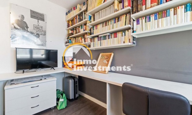 Resale - Apartment - Cabo Roig - Aguamarina