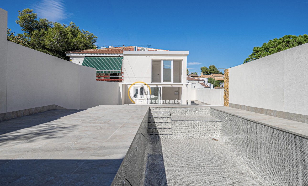 Bestaande bouw - Half vrijstaande villa - Los Balcones