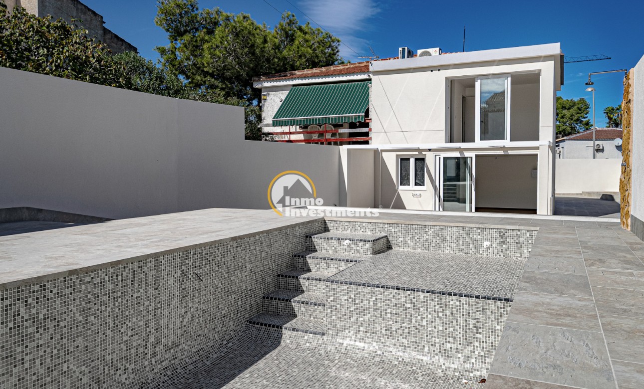 Bestaande bouw - Half vrijstaande villa - Los Balcones