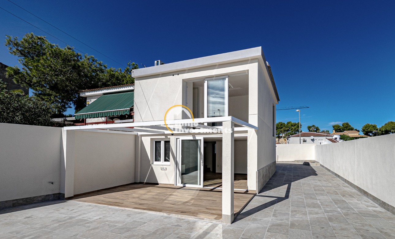 Bestaande bouw - Half vrijstaande villa - Los Balcones