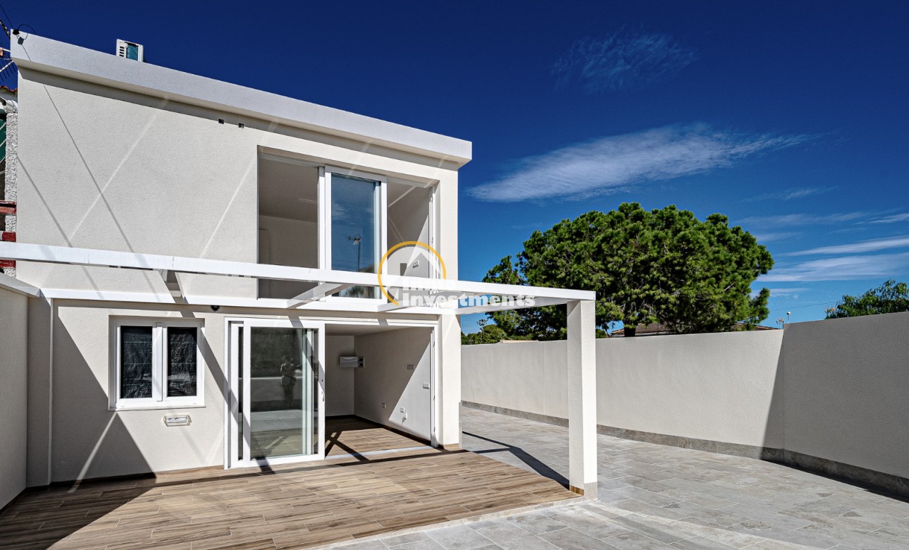 Bestaande bouw - Half vrijstaande villa - Los Balcones