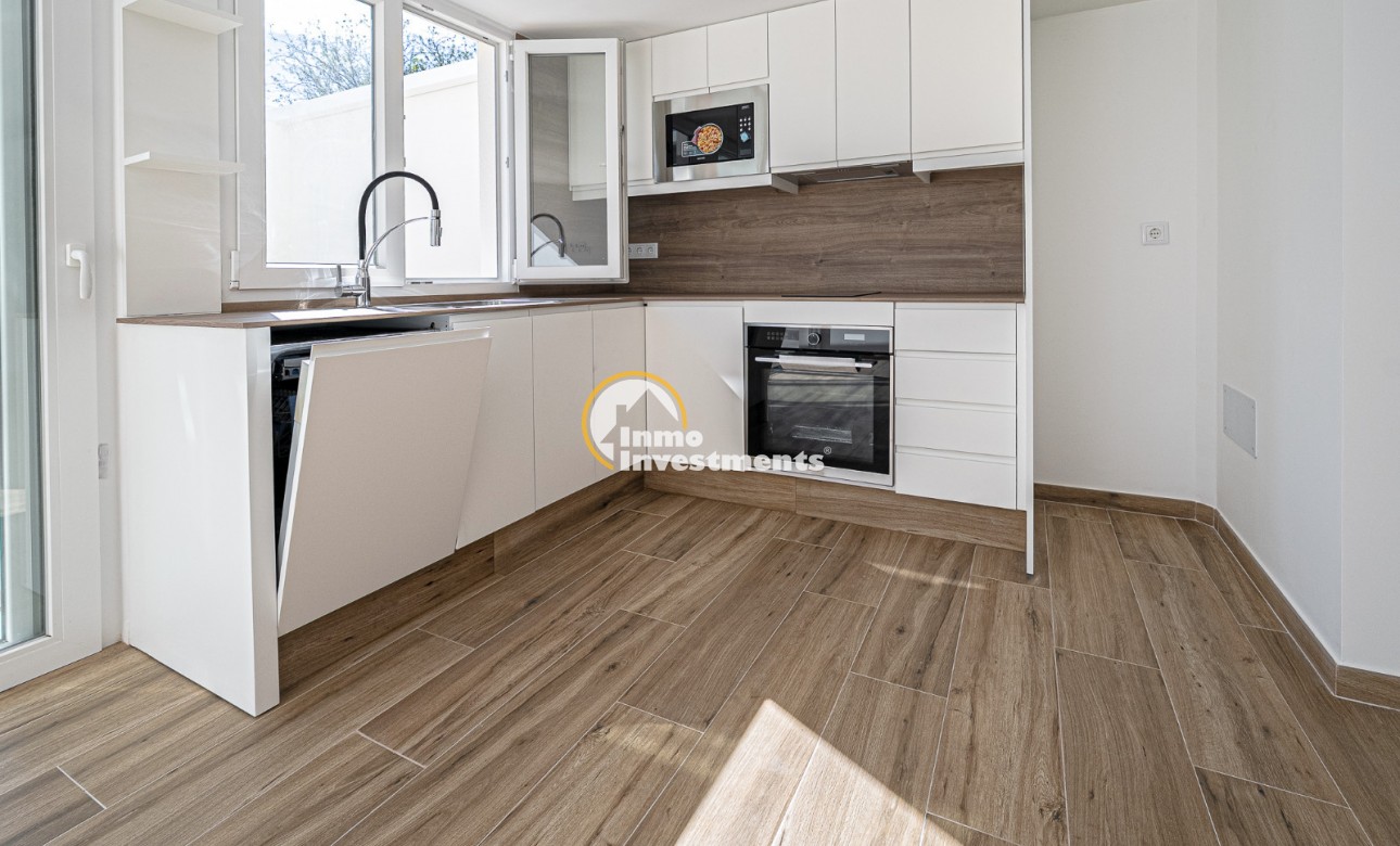 Bestaande bouw - Half vrijstaande villa - Los Balcones