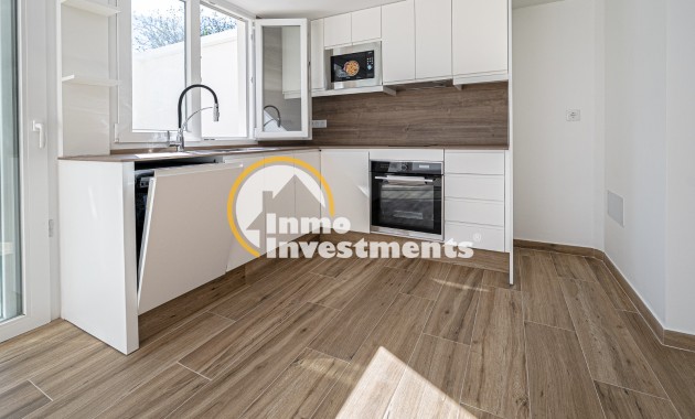 Bestaande bouw - Half vrijstaande villa - Los Balcones