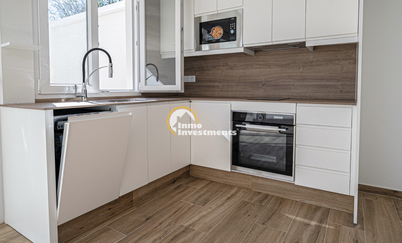 Bestaande bouw - Half vrijstaande villa - Los Balcones