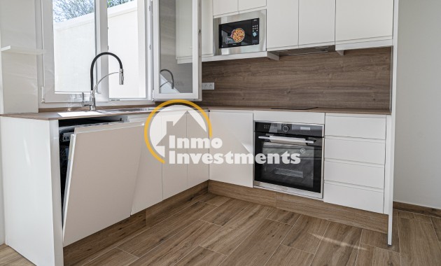 Bestaande bouw - Half vrijstaande villa - Los Balcones