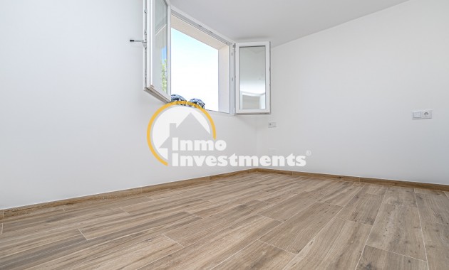 Bestaande bouw - Half vrijstaande villa - Los Balcones