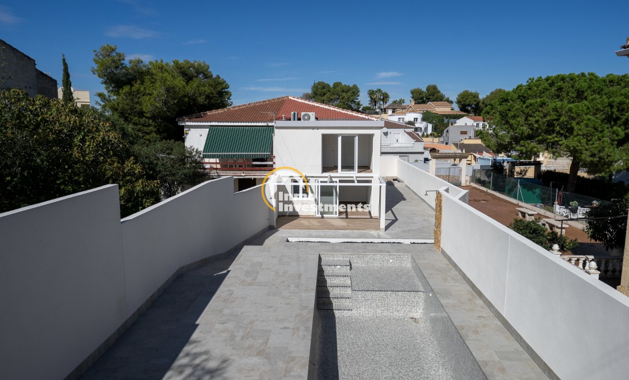 Bestaande bouw - Half vrijstaande villa - Los Balcones