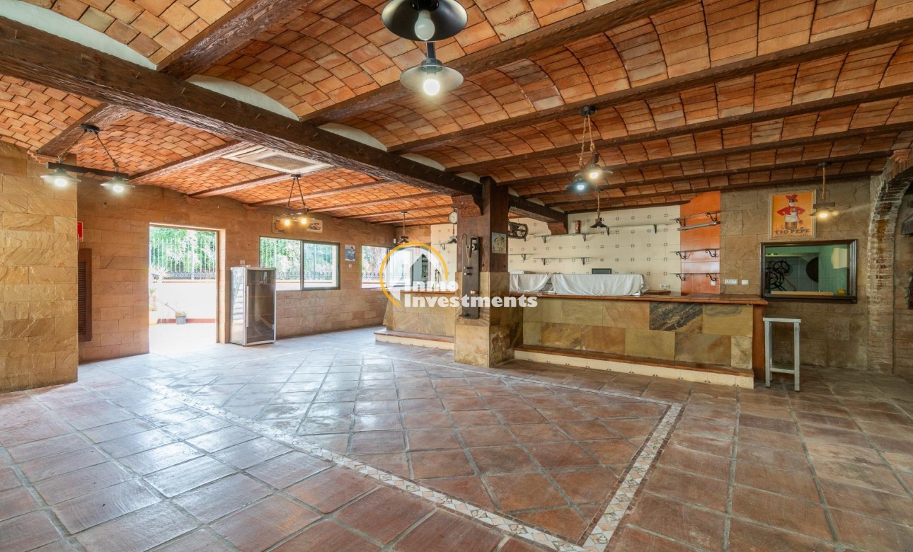 Reventa - Chalet independiente - Torrevieja - Los Altos