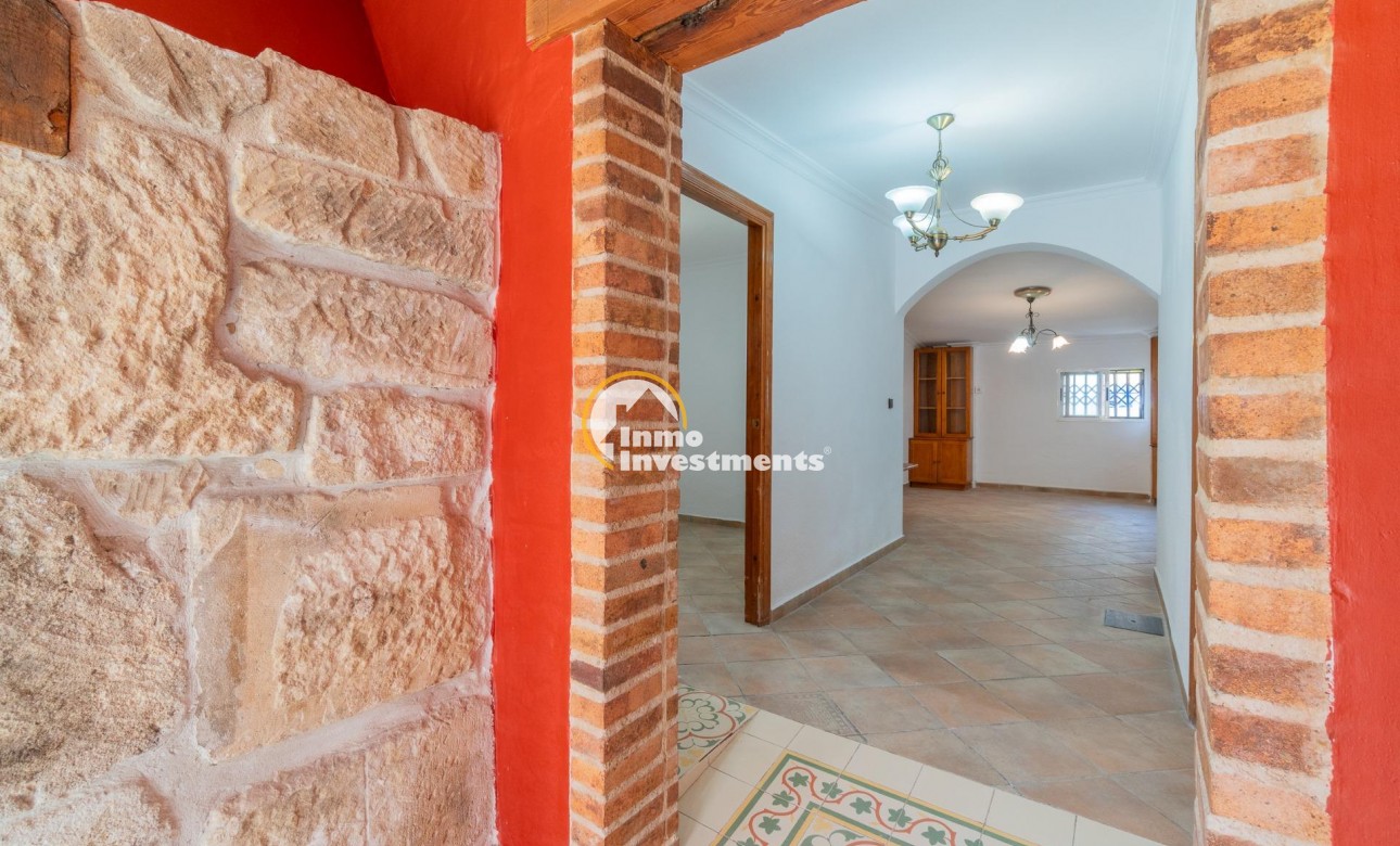 Reventa - Chalet independiente - Torrevieja - Los Altos