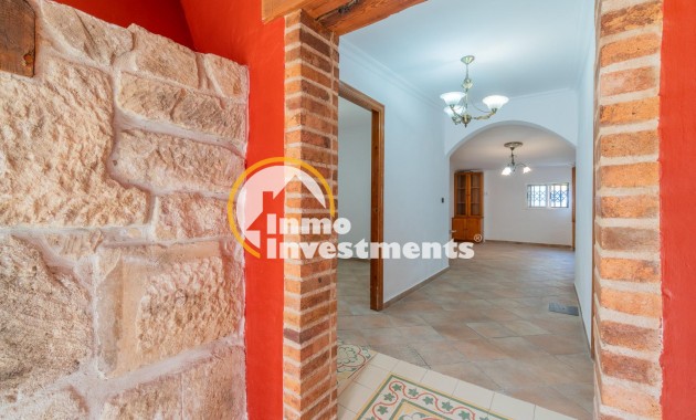 Reventa - Chalet independiente - Torrevieja - Los Altos
