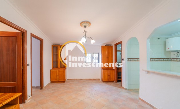 Reventa - Chalet independiente - Torrevieja - Los Altos