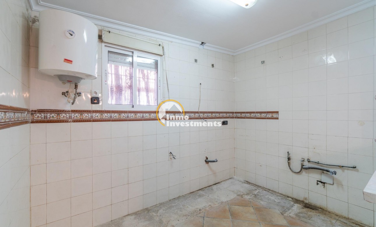 Reventa - Chalet independiente - Torrevieja - Los Altos