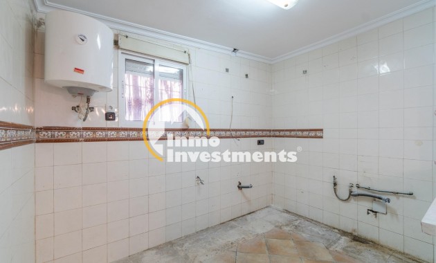 Reventa - Chalet independiente - Torrevieja - Los Altos