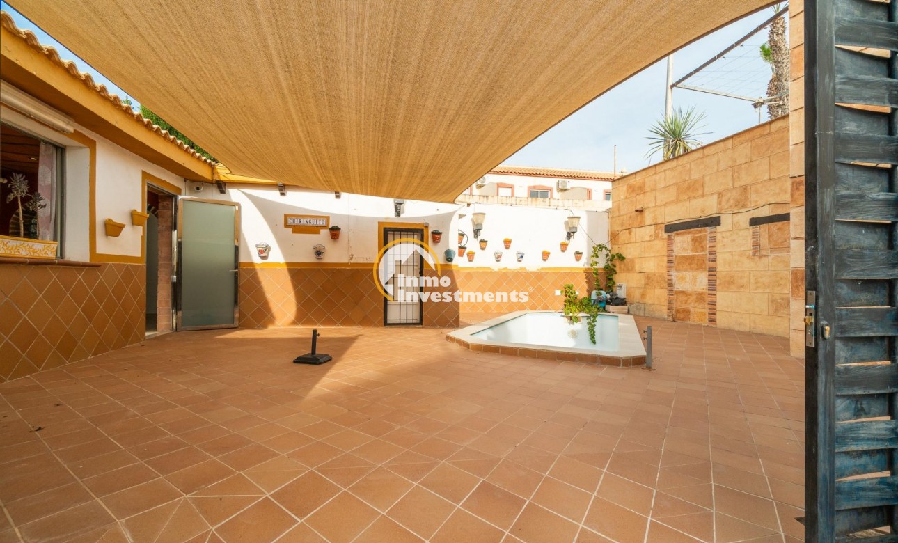 Reventa - Chalet independiente - Torrevieja - Los Altos