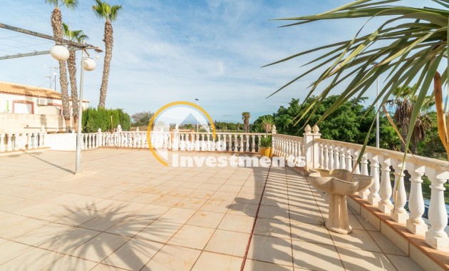 Reventa - Chalet independiente - Torrevieja - Los Altos